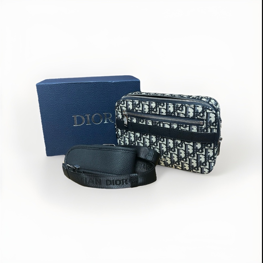 Dior Safari Bag with Strap
Beige and Black Dior Oblique Jacquard